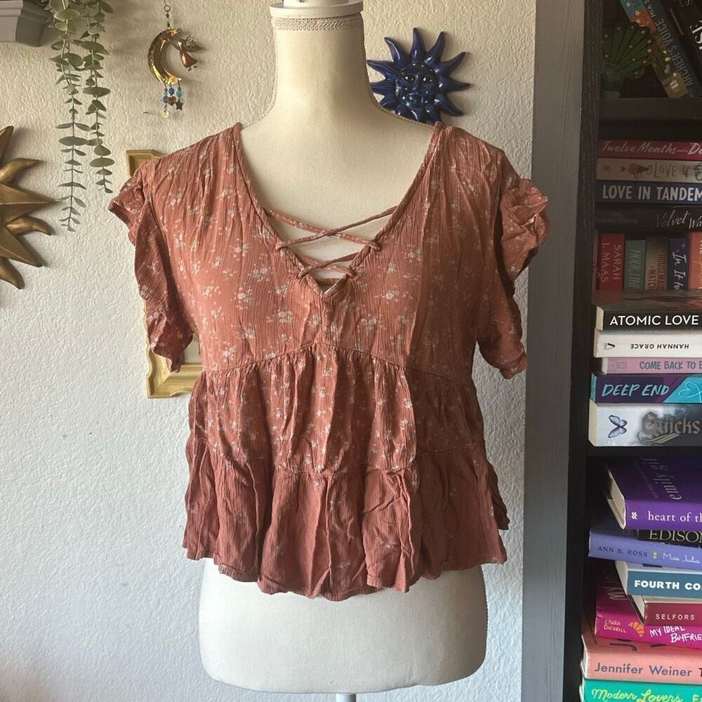 Arizona Size medium burnt Orange Floral blouse
